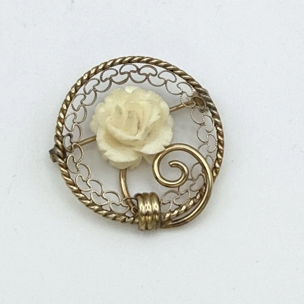 12K Gold Filled Brooch Pin Carved Cream Rose Flower Filigree Circle 1/20 12KT GF